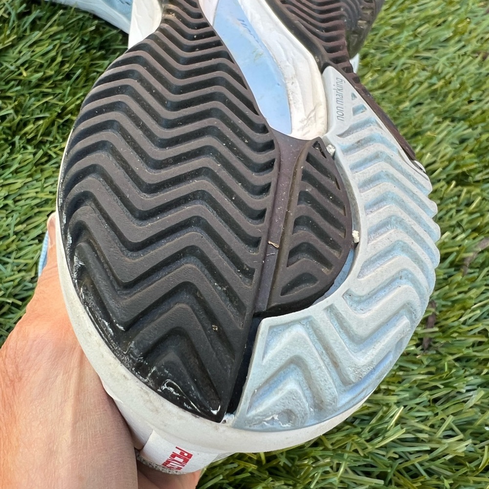 Wilson women’s Rush Pro 3.0 pickleball Tennis Shoes sz 10 USA - Picture 5 of 10